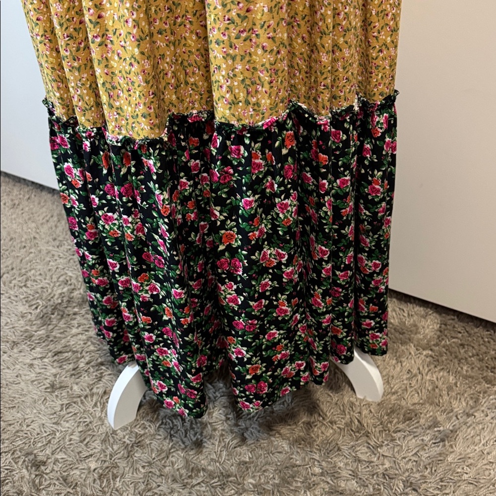 NATURAL LIFE Kaia Floral Patchwork tiered peasant prairie flowy Maxi Dress Med - Picture 6 of 9